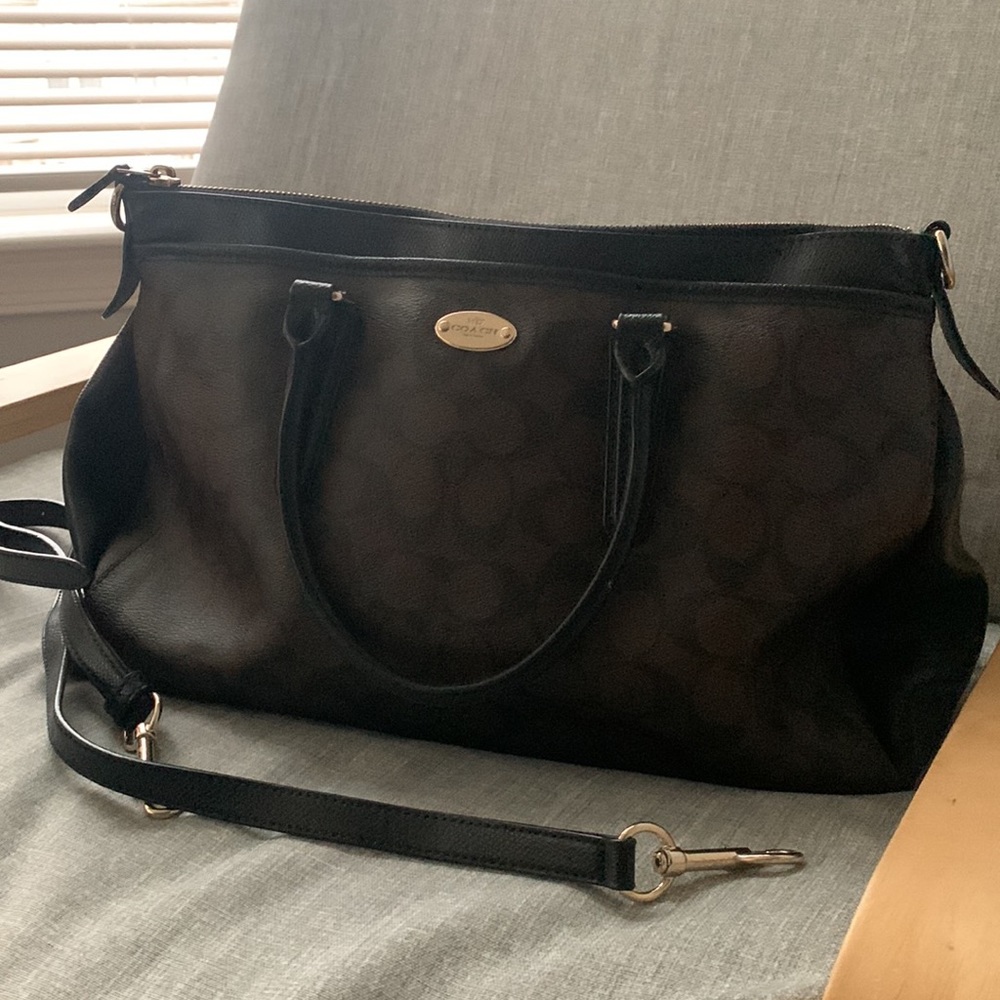 Coach Signature Satchel bag